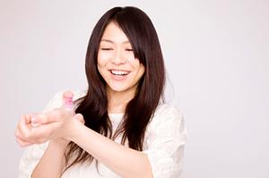 贅沢な金箔コスメはこちらをチェック